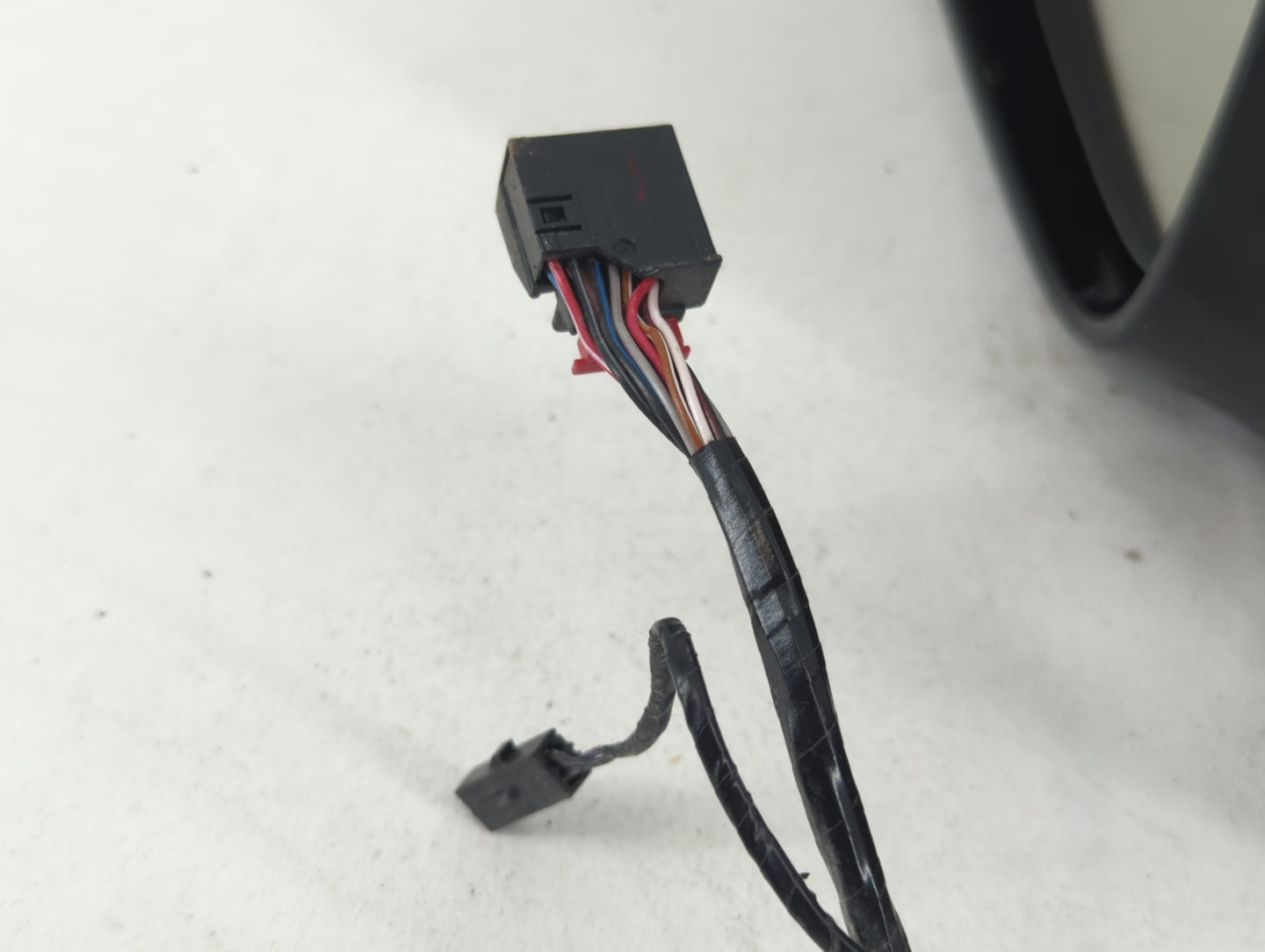 2013-2015 Audi Q7 Driver Side View Mirror - Left Door Mirror OEM Used - Oemusedautoparts1.com