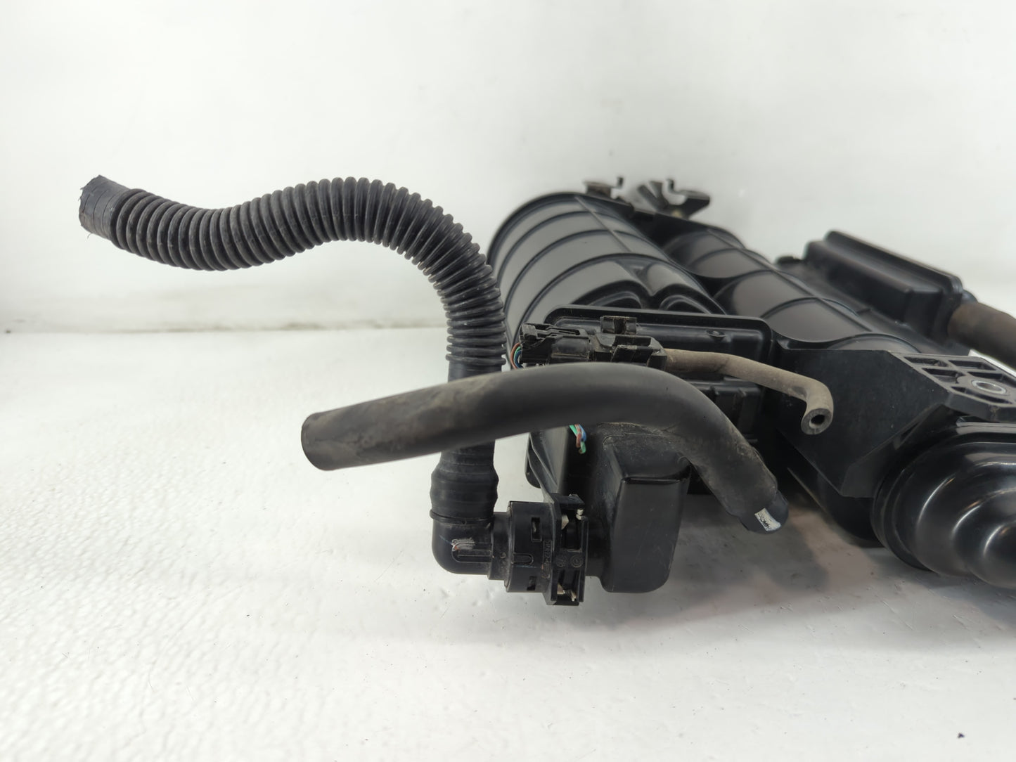 2015 Audi Q7 Fuel Vapor Charcoal Canister - Oemusedautoparts1.com