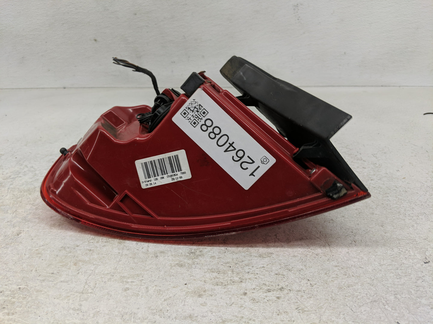 2013-2016 Audi S4 Tail Light Assembly Passenger Right OEM Fits Fits 2013 2014 2015 2016 OEM Used Auto Parts - Oemusedautopar