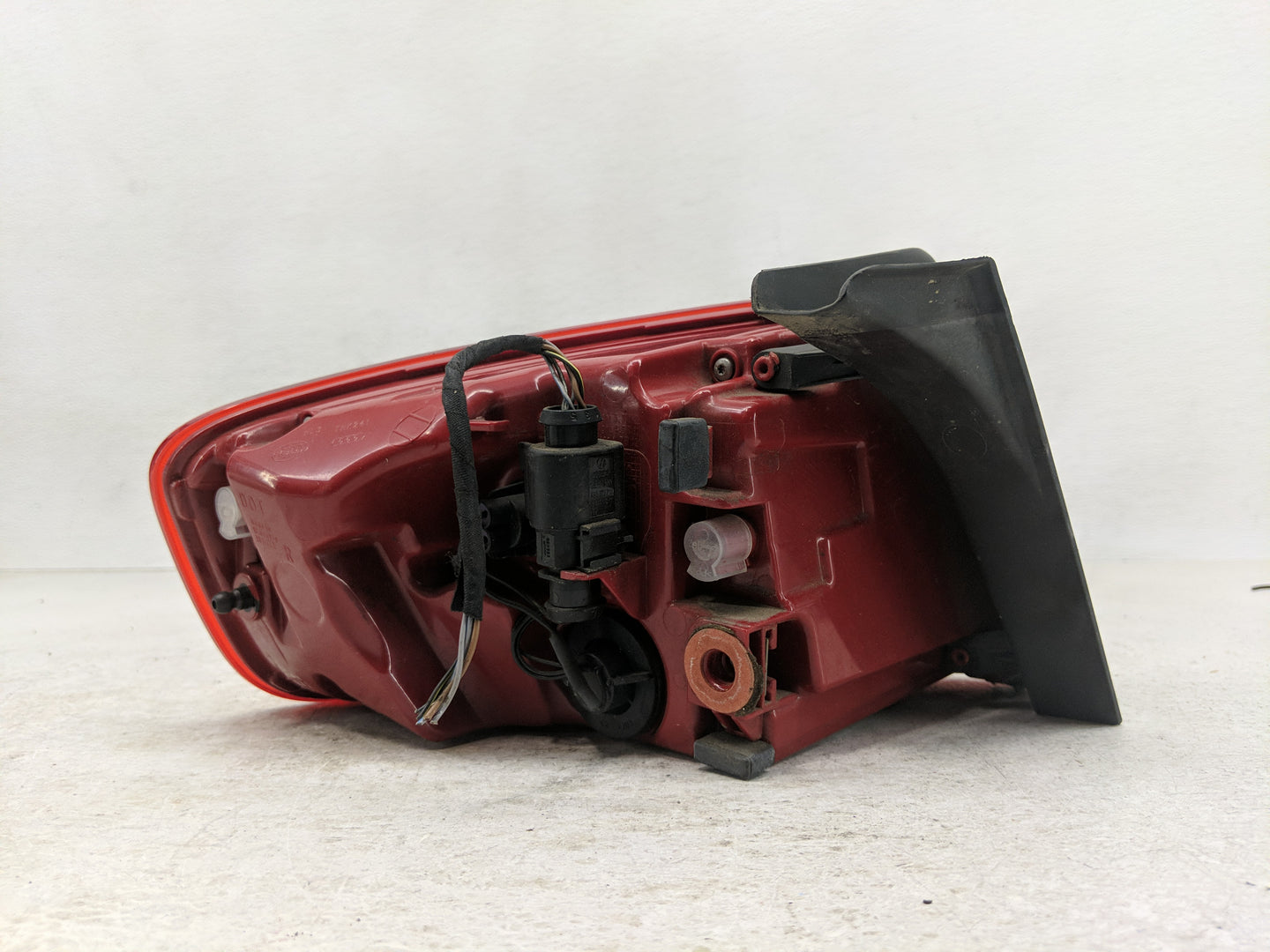2013-2016 Audi S4 Tail Light Assembly Passenger Right OEM Fits Fits 2013 2014 2015 2016 OEM Used Auto Parts - Oemusedautopar