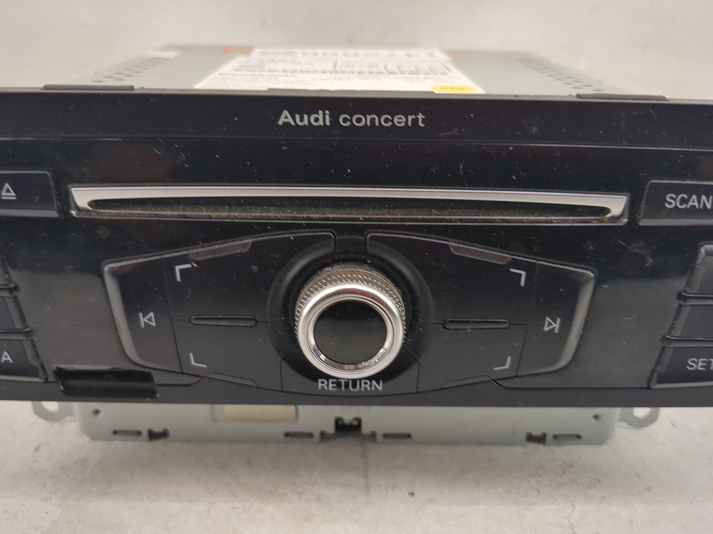 2015 Audi S5 Radio AM FM Cd Player Receiver Replacement P/N:8R1035186Q CQ-JA12E6AE Fits OEM Used Auto Parts - Oemusedautopar