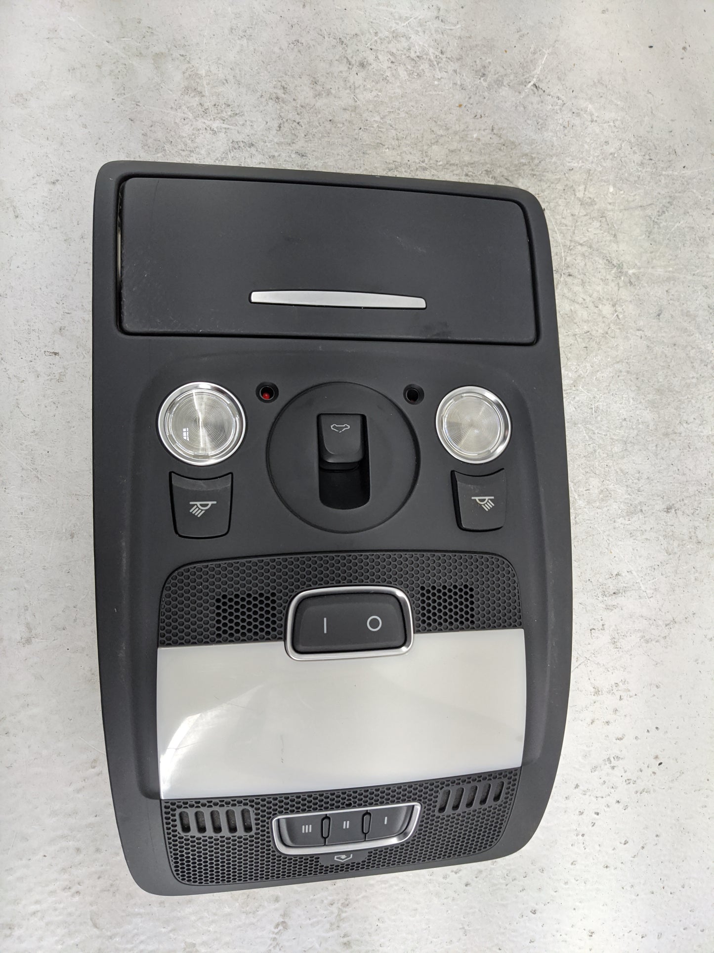 2008-2017 Audi S5 Overhead Console W/rear Climate Control - Oemusedautoparts1.com