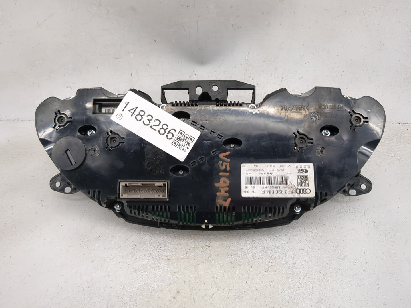 2014-2017 Audi S5 Instrument Cluster Speedometer Gauges P/N:8T0920984F 503002551531 Miles: Fits Fits 2014 2015 2016 2017 OEM