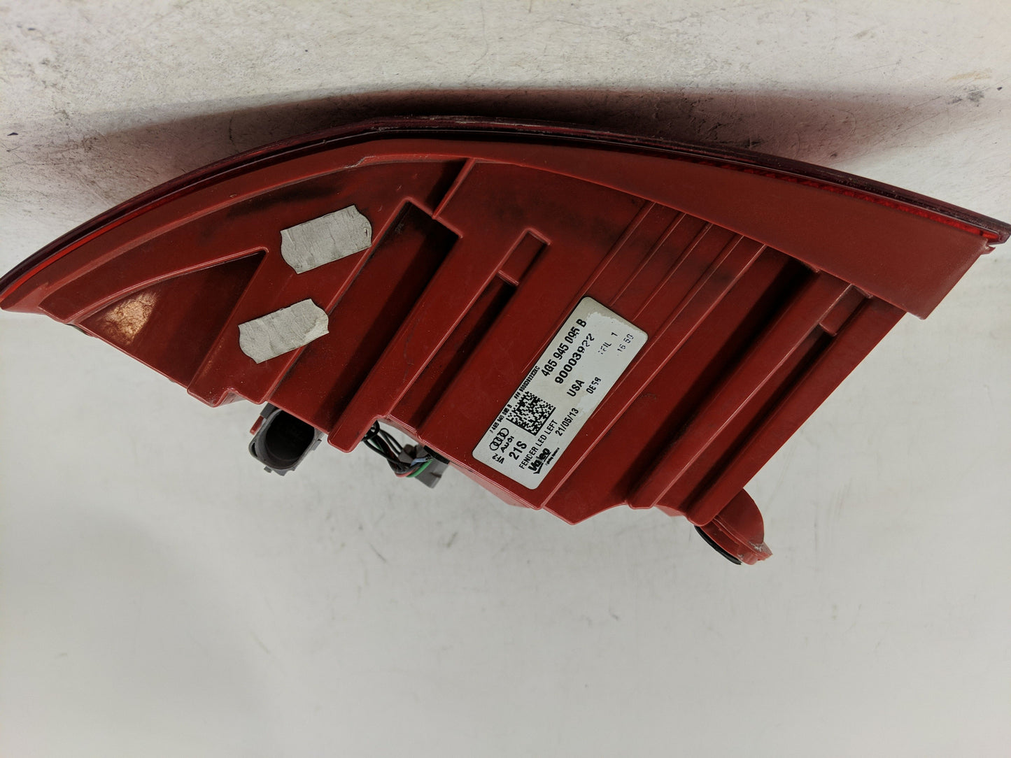 2013-2015 Audi S6 Tail Light Assembly Driver Left OEM P/N:4G5 945 095 B Fits Fits 2012 2013 2014 2015 OEM Used Auto Parts - 