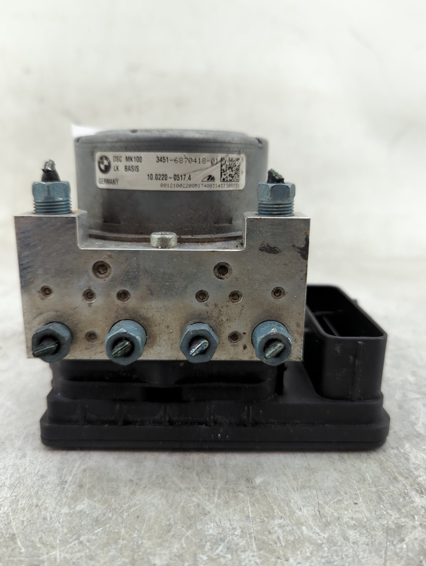2014-2016 Bmw 228i ABS Pump Control Module Replacement P/N:3451-6870418-01 10.0220-0517.4 Fits OEM Used Auto Parts - Oemused