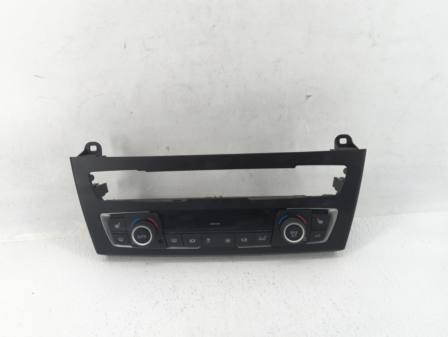 2015 Bmw 235i Climate Control Module Temperature AC/Heater Replacement Fits Fits 2014 2016 2017 2018 2019 2020 2021 OEM Used