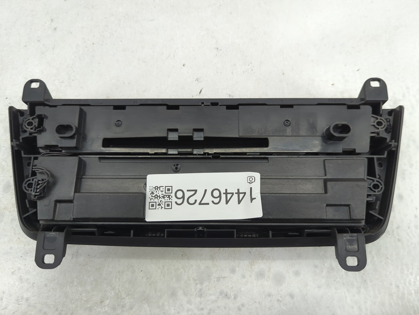 2014-2015 Bmw 320 Climate Control Module Temperature AC/Heater Replacement Fits Fits 2014 2015 OEM Used Auto Parts - Oemused