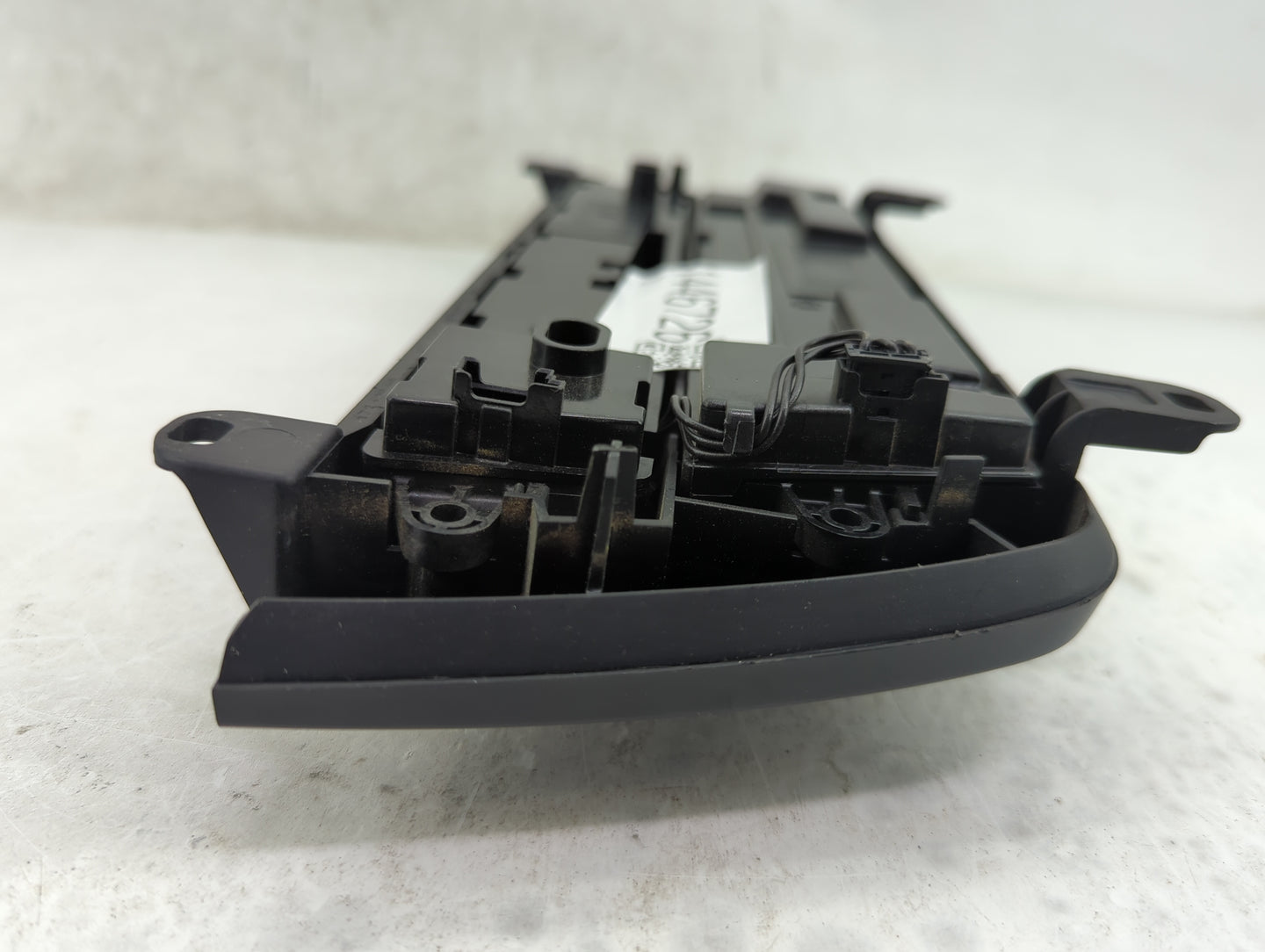 2014-2015 Bmw 320 Climate Control Module Temperature AC/Heater Replacement Fits Fits 2014 2015 OEM Used Auto Parts - Oemused