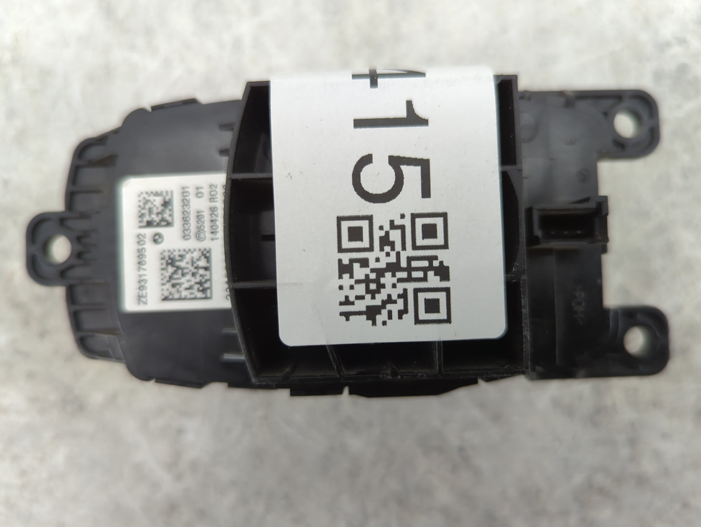 2015 Bmw 320 Radio AM FM Cd Player Receiver Replacement P/N:ZE93176950 033623201, 2215000084881008 Fits OEM Used Auto Parts 
