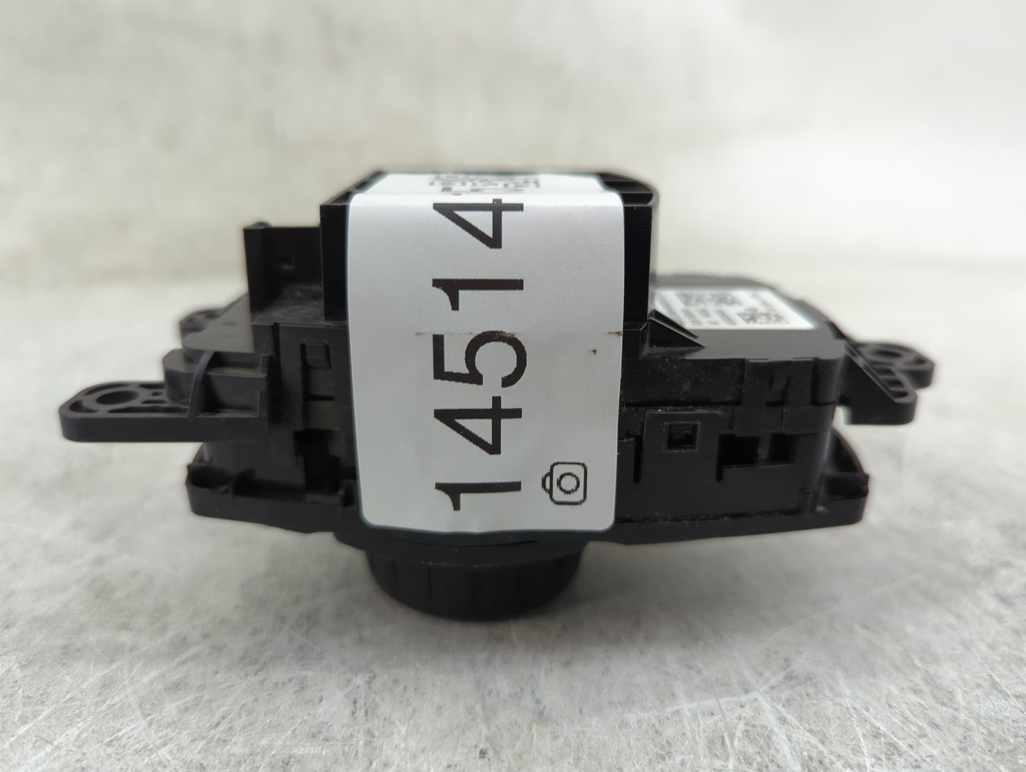 2015 Bmw 320 Radio AM FM Cd Player Receiver Replacement P/N:ZE93176950 033623201, 2215000084881008 Fits OEM Used Auto Parts 