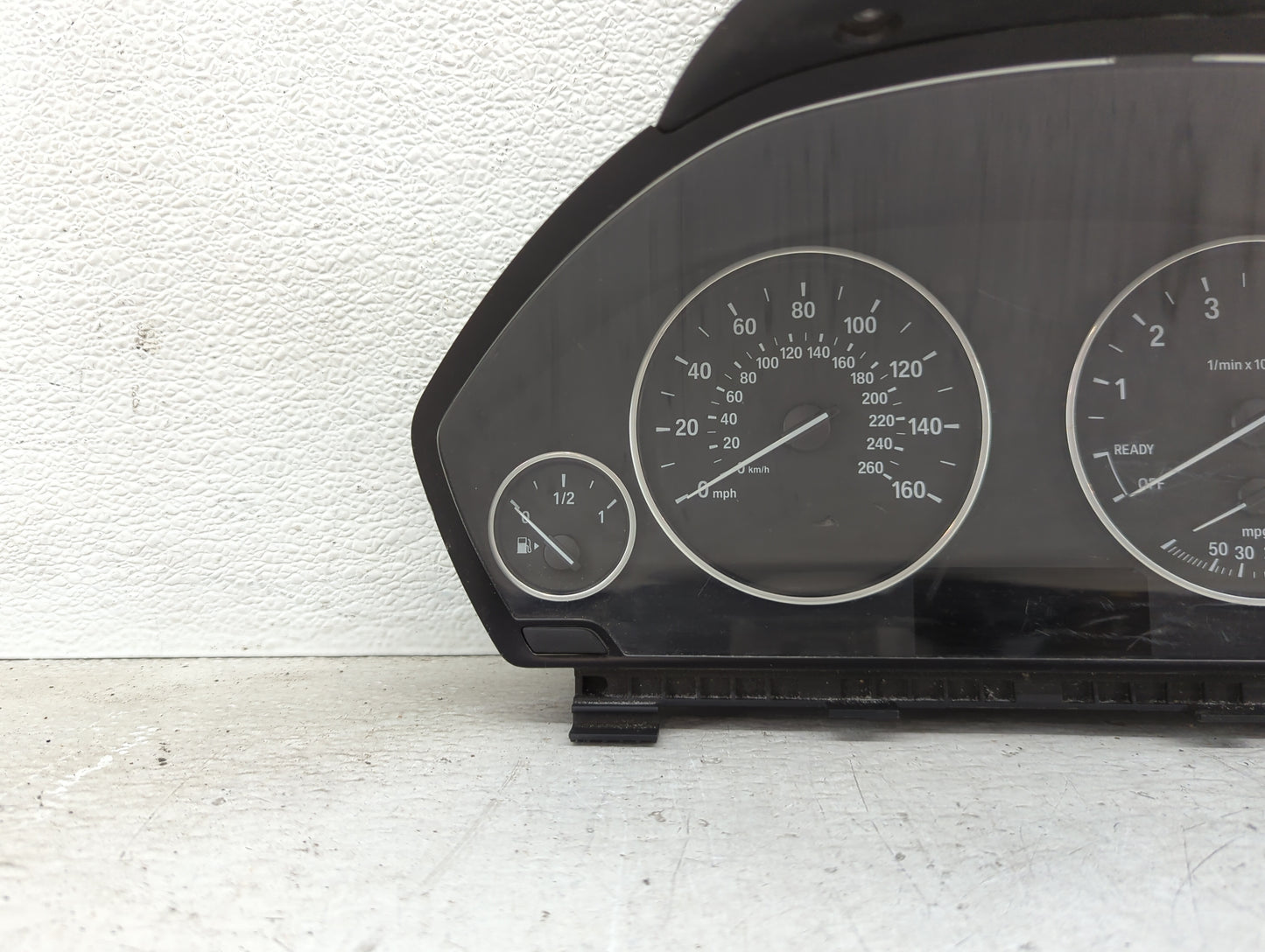 2015-2016 Bmw 320 Instrument Cluster Speedometer Gauges P/N:9232894 9379911-01 Miles:122K Fits OEM Used Auto Parts - Oemused