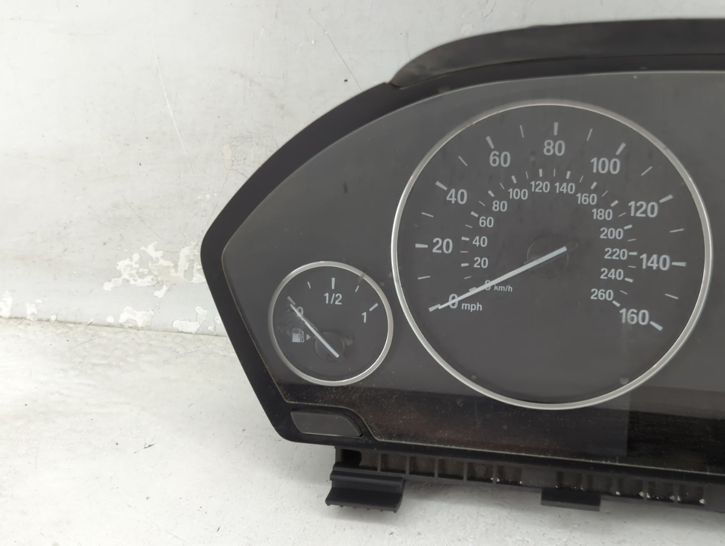 2015-2016 Bmw 320 Instrument Cluster Speedometer Gauges P/N:9232894 9379911-01 Miles:48K Fits OEM Used Auto Parts - Oemuseda