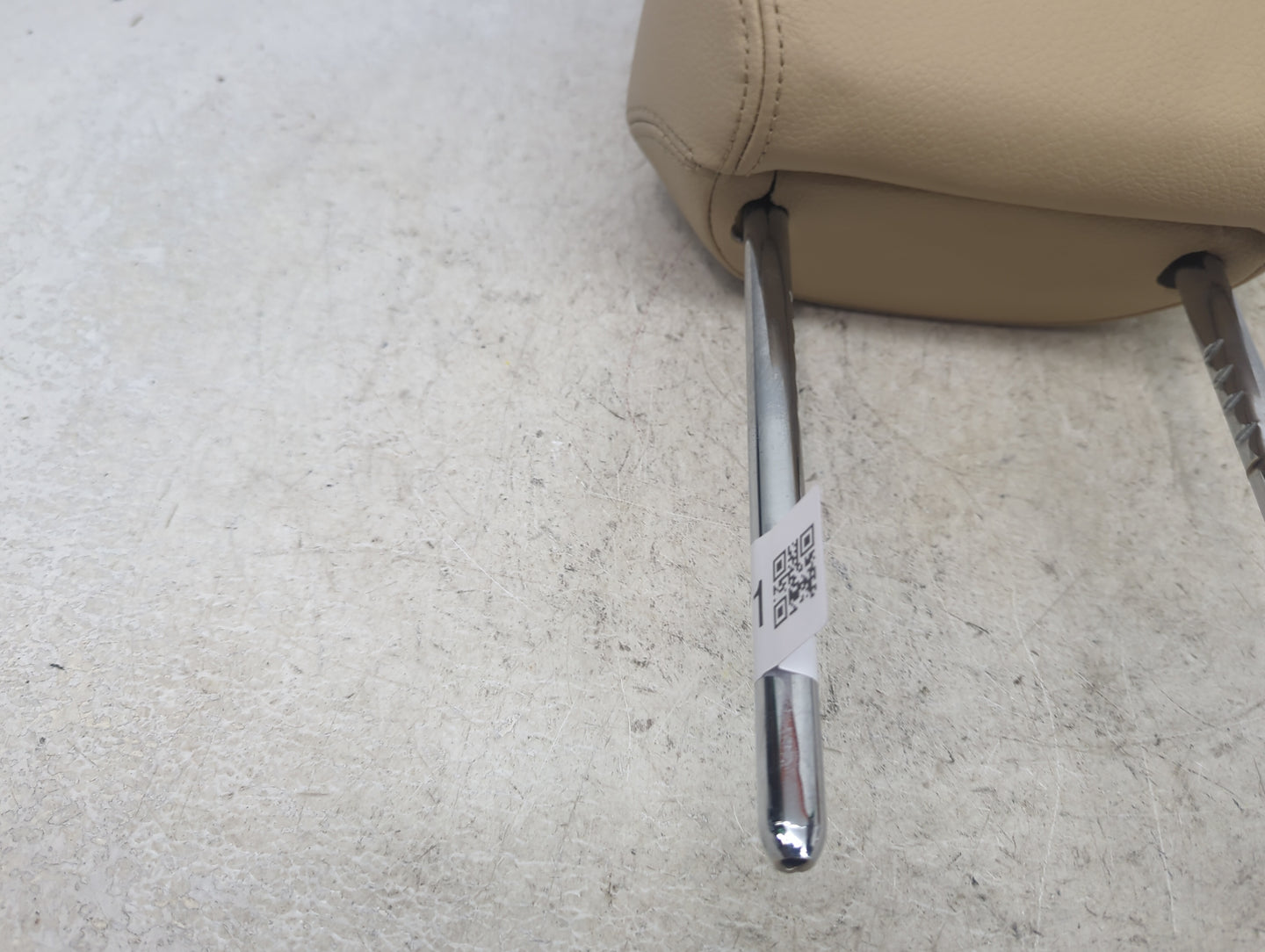 2015 Bmw 320 Headrest Head Rest Front Driver Passenger Seat Fits OEM Used Auto Parts - Oemusedautoparts1.com