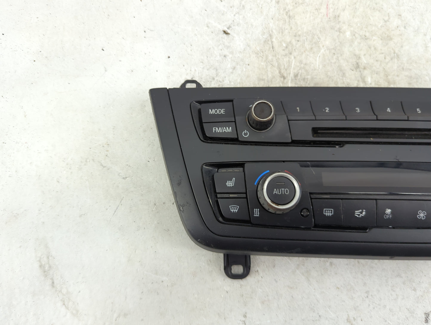 2014-2015 Bmw 320 Climate Control Module Temperature AC/Heater Replacement Fits Fits 2014 2015 2016 OEM Used Auto Parts - Oe