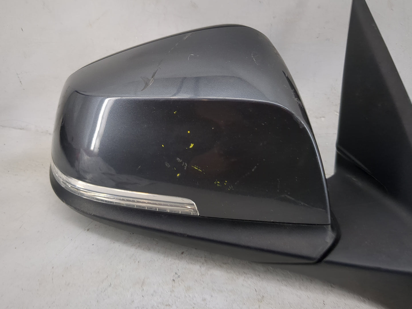 2013-2018 Bmw 320 Passenger Side View Mirror - Right Door Mirror OEM Used - Oemusedautoparts1.com
