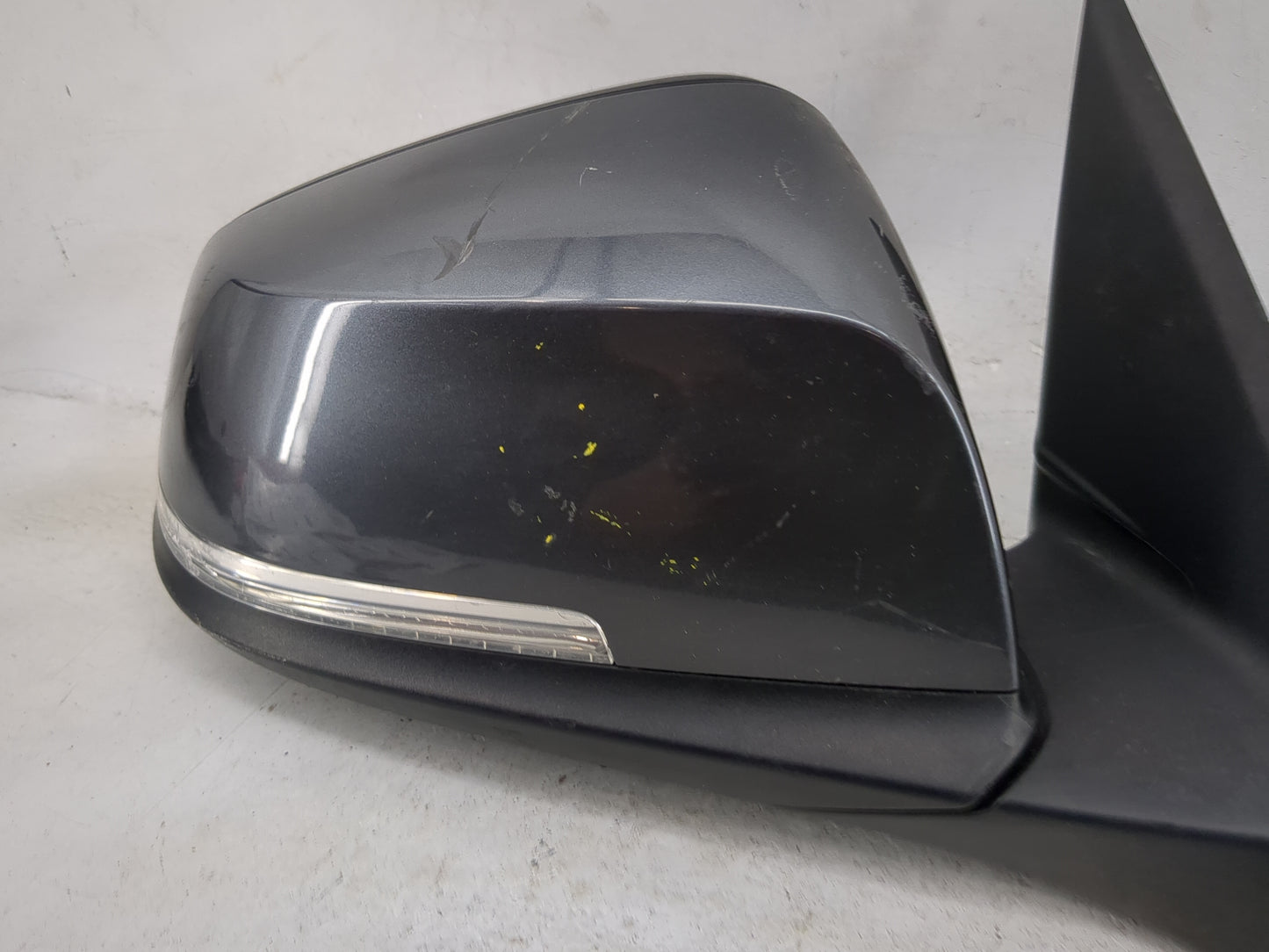 2013-2018 Bmw 320 Passenger Side View Mirror - Right Door Mirror OEM Used - Oemusedautoparts1.com