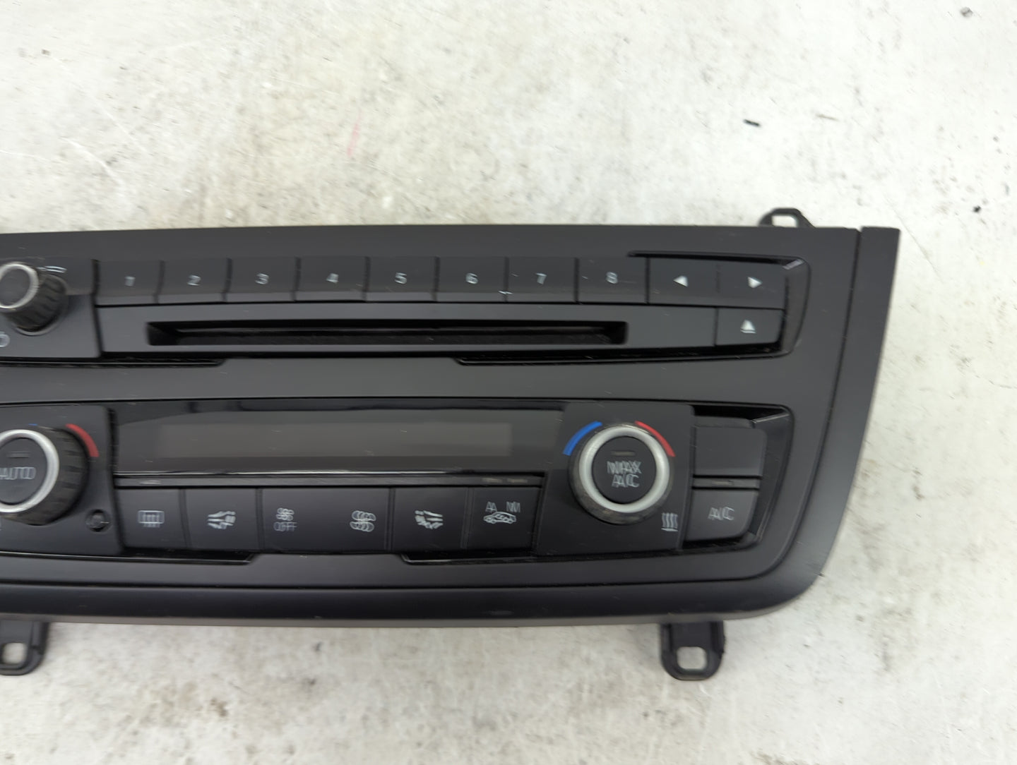 2014-2015 Bmw 320 Climate Control Module Temperature AC/Heater Replacement Fits Fits 2014 2015 2016 OEM Used Auto Parts - Oe
