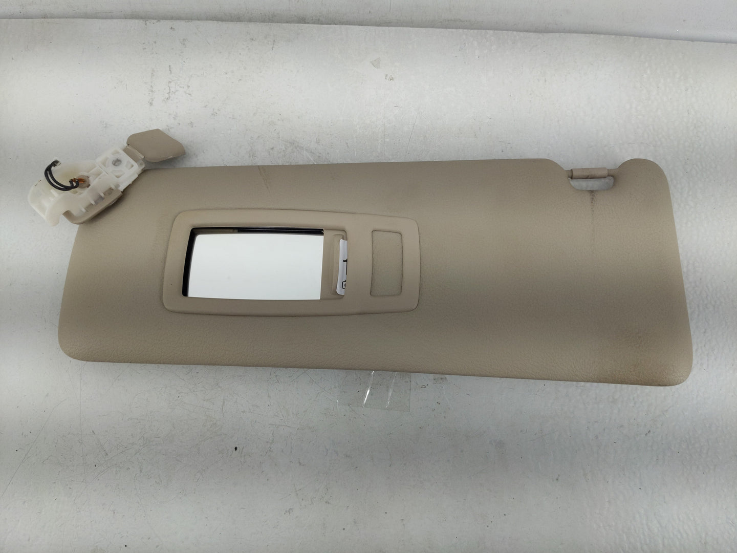2012-2018 Bmw 320i Sun Visor Shade Replacement Driver Left Mirror Fits Fits 2012 2013 2014 2015 2016 2017 2018 2019 2020 OEM