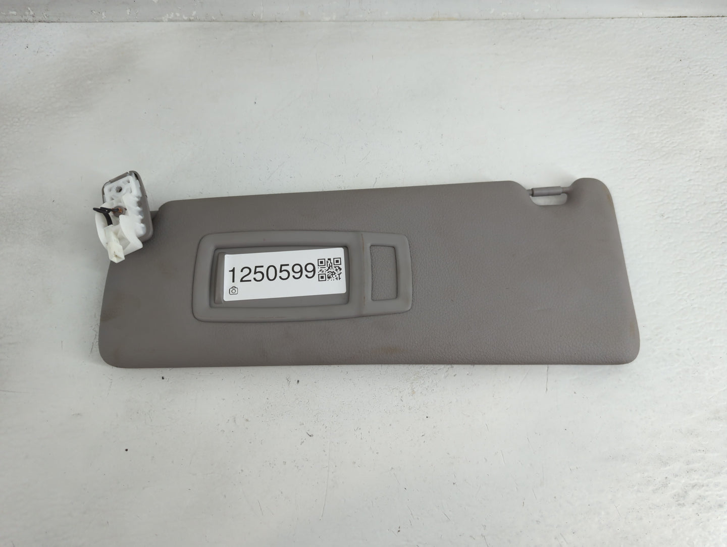 2012-2018 Bmw 320i Sun Visor Shade Replacement Driver Left Mirror Fits Fits 2012 2013 2014 2015 2016 2017 2018 2019 2020 OEM