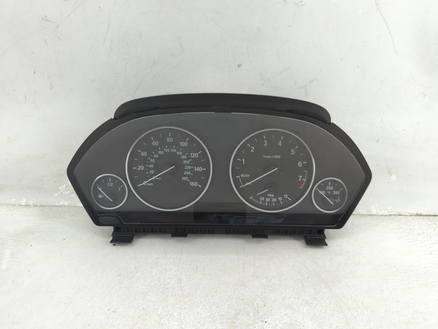 2015-2016 Bmw 320i Instrument Cluster Speedometer Gauges P/N:9232894 9365885-01 Miles:69K Fits OEM Used Auto Parts - Oemused