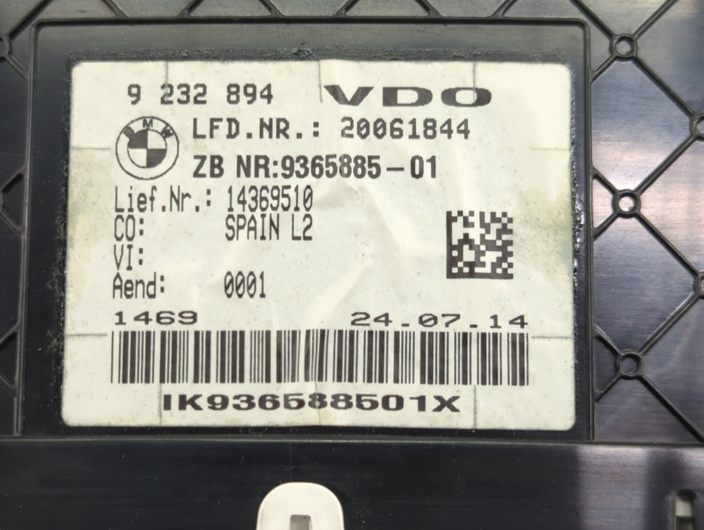 2015-2016 Bmw 320i Instrument Cluster Speedometer Gauges P/N:9232894 9365885-01 Miles:69K Fits OEM Used Auto Parts - Oemused