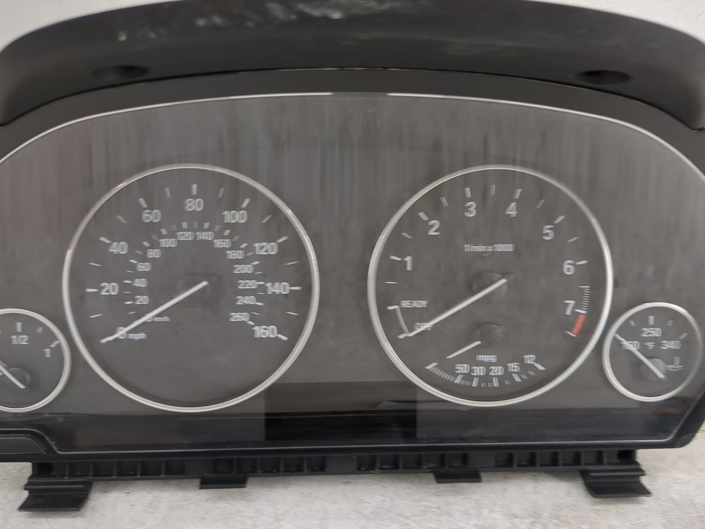 2015-2016 Bmw 320i Instrument Cluster Speedometer Gauges P/N:20065772 9365885-01 Miles: Fits OEM Used Auto Parts - Oemusedau