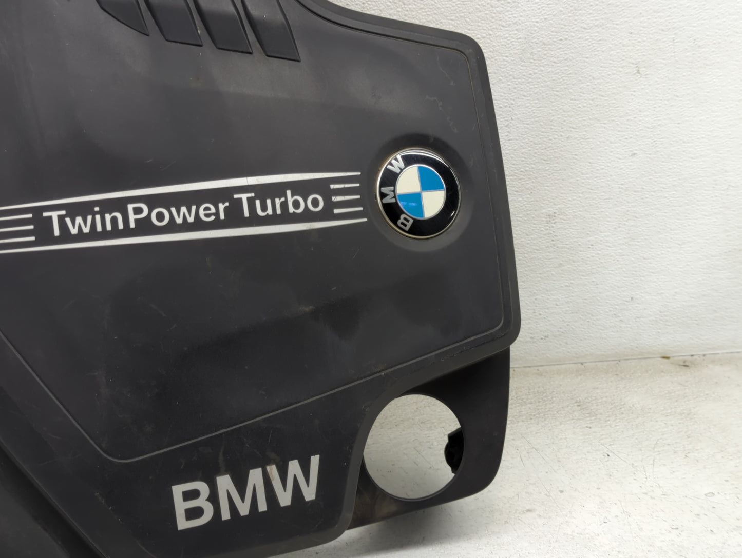 2015 Bmw 320i Engine Cover 1453234 - Oemusedautoparts1.com