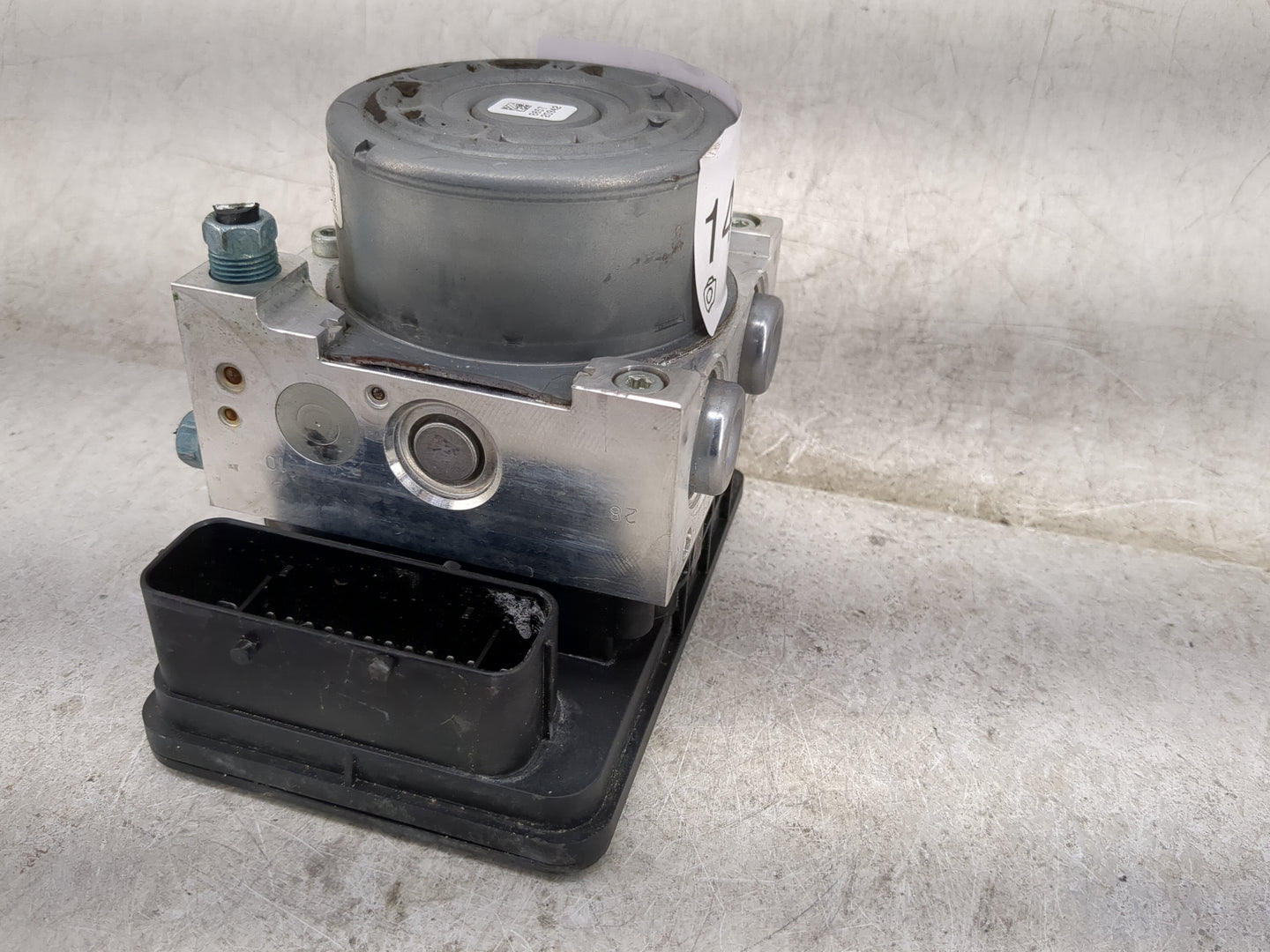 2014-2018 Bmw 320i ABS Pump Control Module Replacement P/N:6868637-01 Fits Fits 2014 2015 2016 2017 2018 2019 2020 2021 OEM 