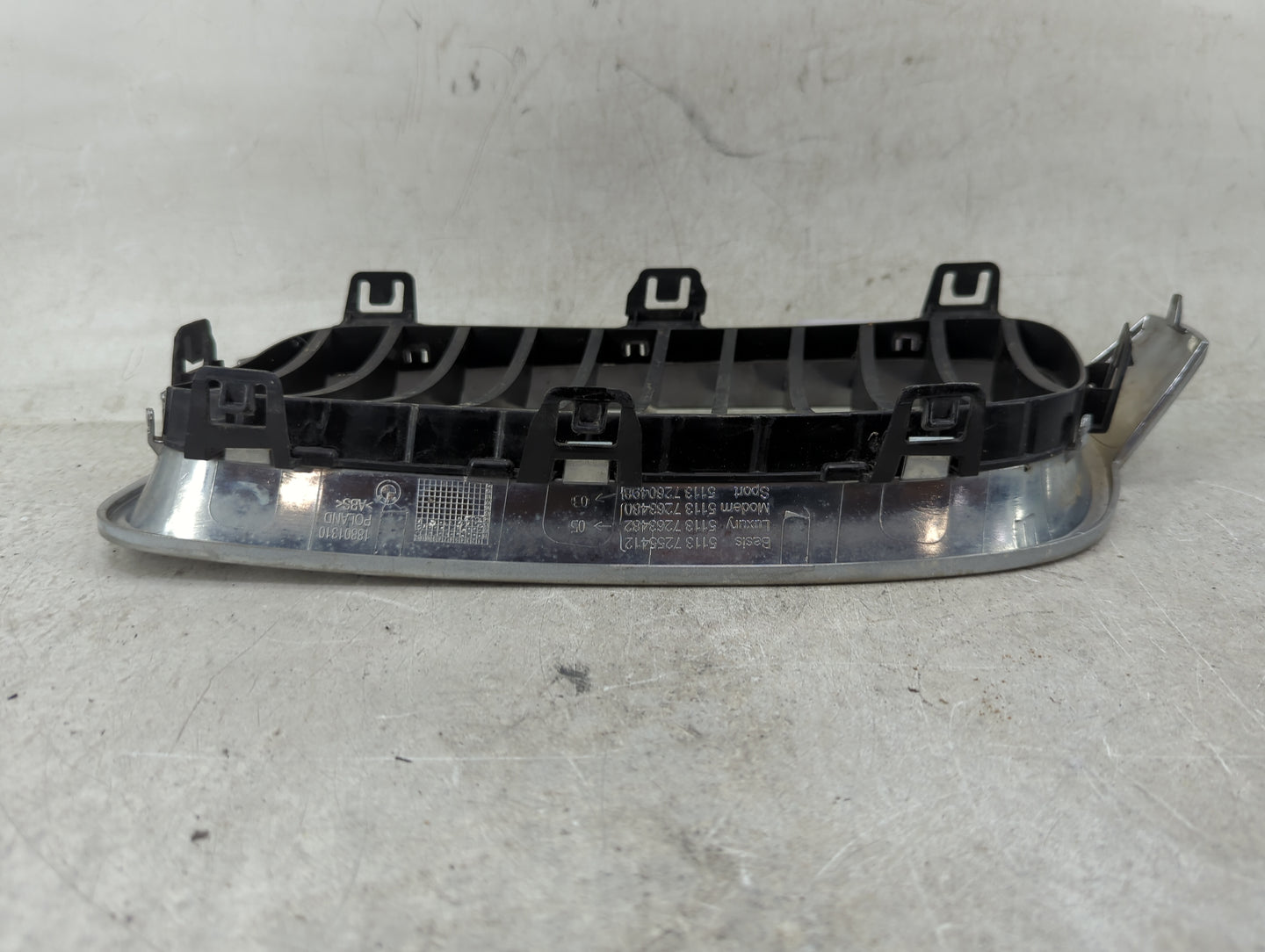 2012-2018 Bmw 320i Front Grille Bumper Not Included 1459662 - Oemusedautoparts1.com