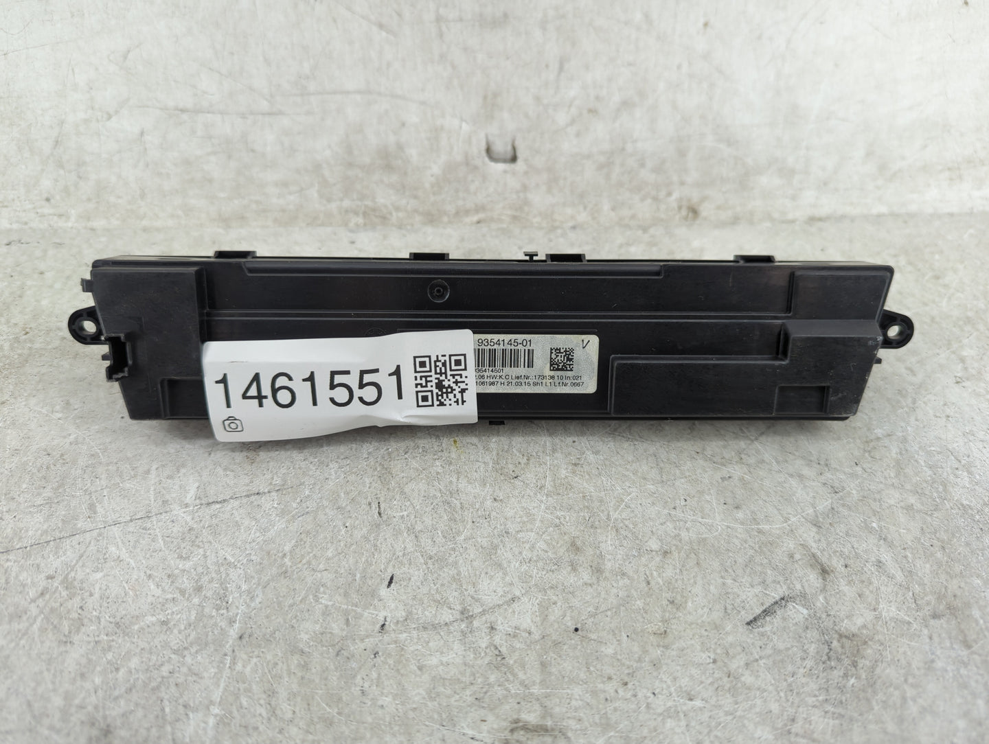 2014-2015 Bmw 320i Climate Control Module Temperature AC/Heater Replacement P/N:9354145-01 Fits Fits 2014 2015 OEM Used Auto