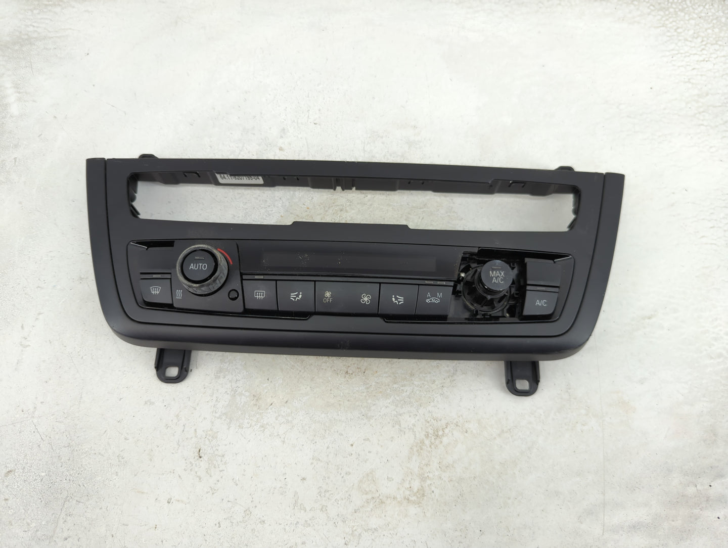 2012-2015 Bmw 320i Climate Control Module Temperature AC/Heater Replacement P/N:9354143-01 Fits Fits 2012 2013 2014 2015 OEM
