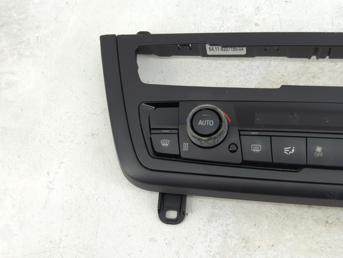2012-2015 Bmw 320i Climate Control Module Temperature AC/Heater Replacement P/N:9354143-01 Fits Fits 2012 2013 2014 2015 OEM