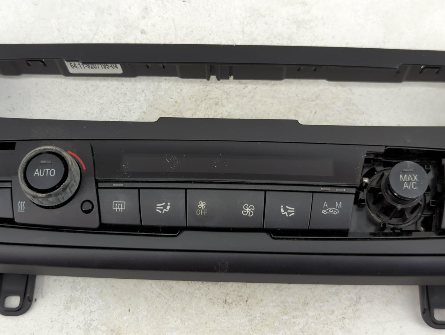 2012-2015 Bmw 320i Climate Control Module Temperature AC/Heater Replacement P/N:9354143-01 Fits Fits 2012 2013 2014 2015 OEM