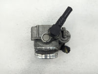 2012-2018 Bmw 320i Throttle Body P/N:1354 7588625-04 1354 7588625-03 Fits Fits 2012 2013 2014 2015 2016 2017 2018 OEM Used A