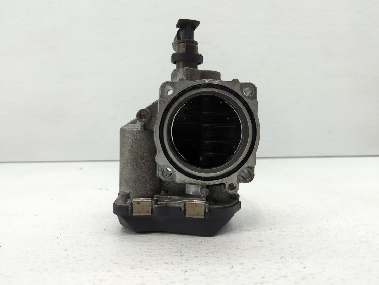 2012-2018 Bmw 320i Throttle Body P/N:1354 7588625-04 1354 7588625-03 Fits Fits 2012 2013 2014 2015 2016 2017 2018 OEM Used A