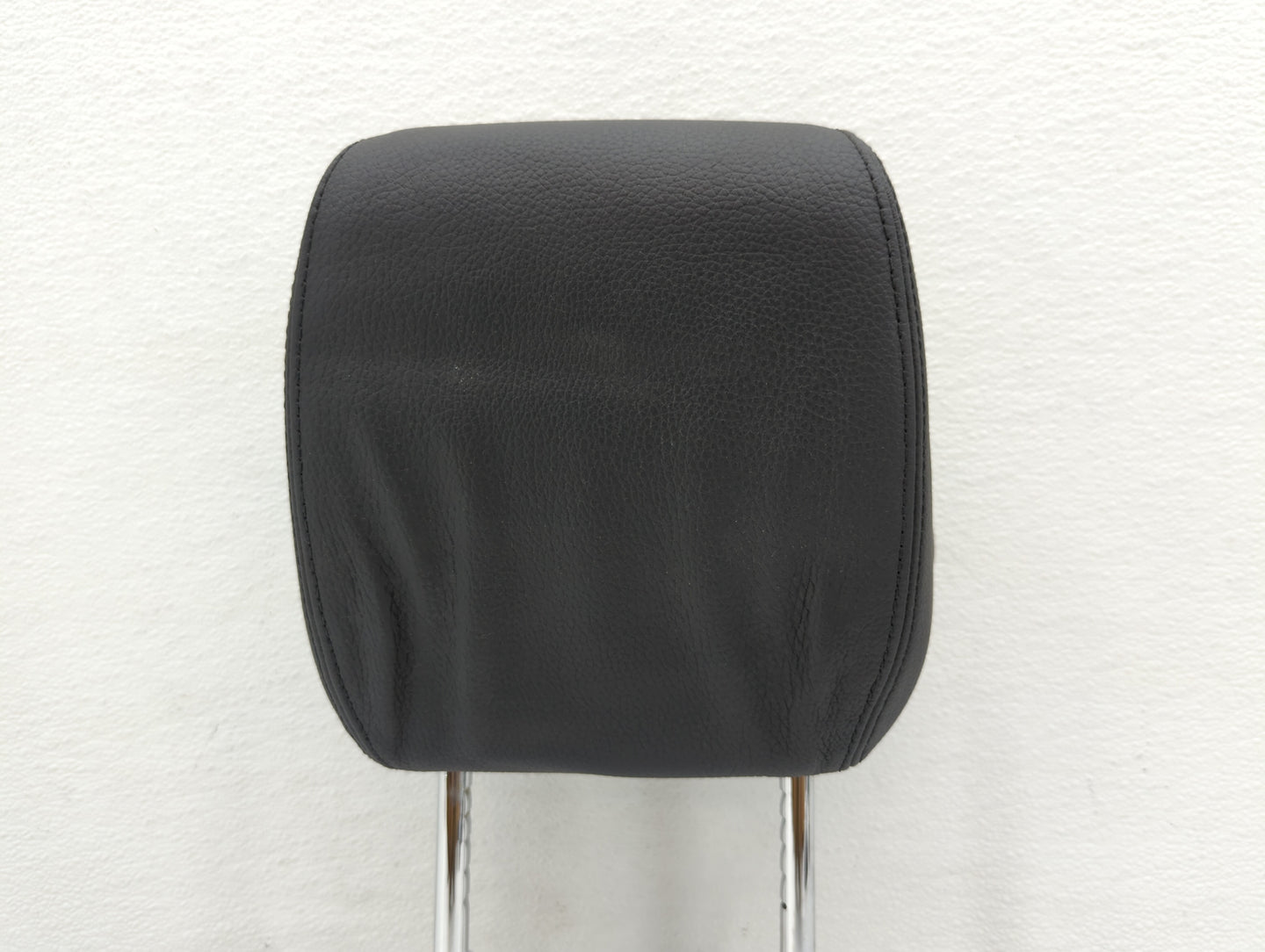 2012-2018 Bmw 320i Headrest Head Rest Front Driver Passenger Seat Black - Oemusedautoparts1.com