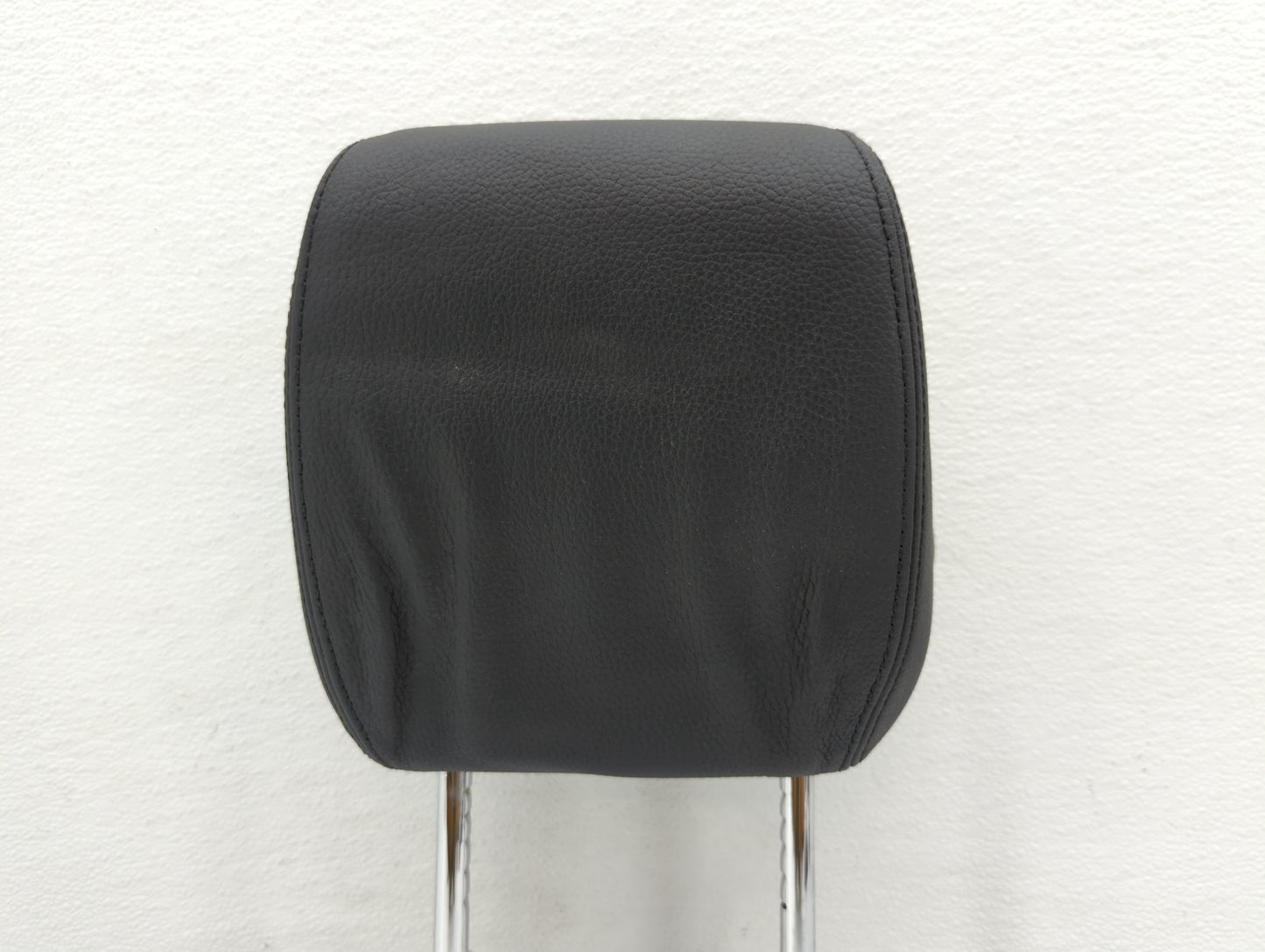 2012-2018 Bmw 320i Headrest Head Rest Front Driver Passenger Seat Black - Oemusedautoparts1.com