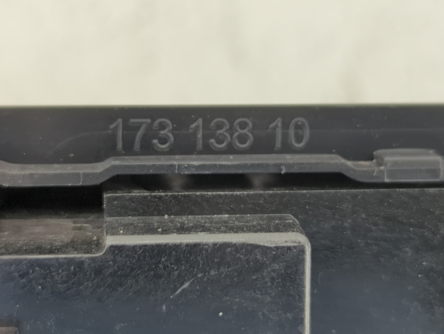 2012-2016 Bmw 320i Radio Control Panel - Oemusedautoparts1.com