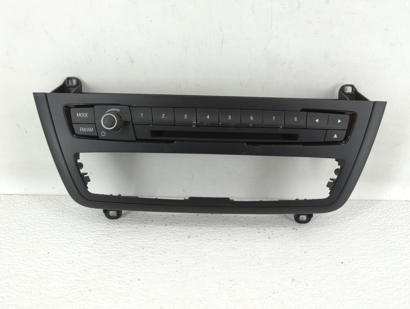 2012-2016 Bmw 320i Am Fm Cd Player Radio Receiver - Oemusedautoparts1.com