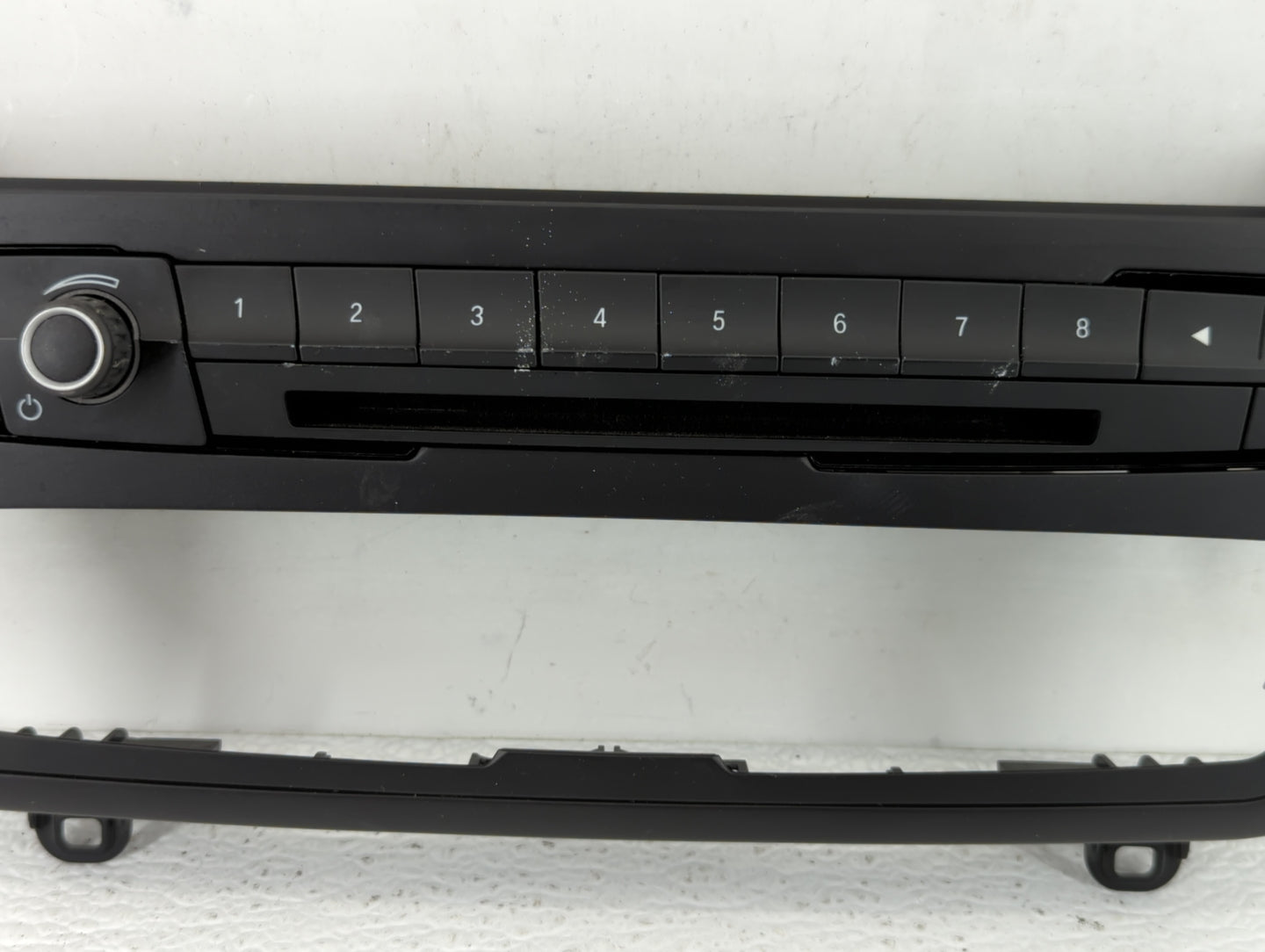 2012-2016 Bmw 320i Am Fm Cd Player Radio Receiver - Oemusedautoparts1.com