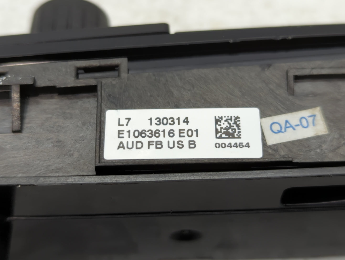 2012-2016 Bmw 320i Radio Control Panel - Oemusedautoparts1.com