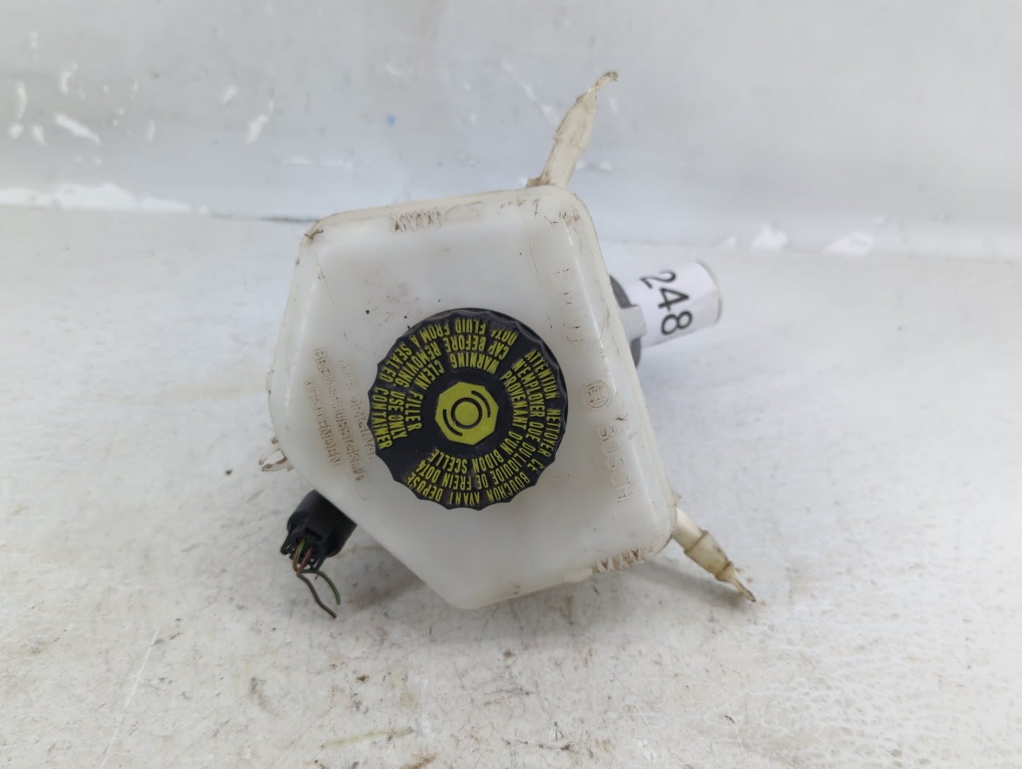 2012-2015 Bmw 320i Brake Master Cylinder - Oemusedautoparts1.com