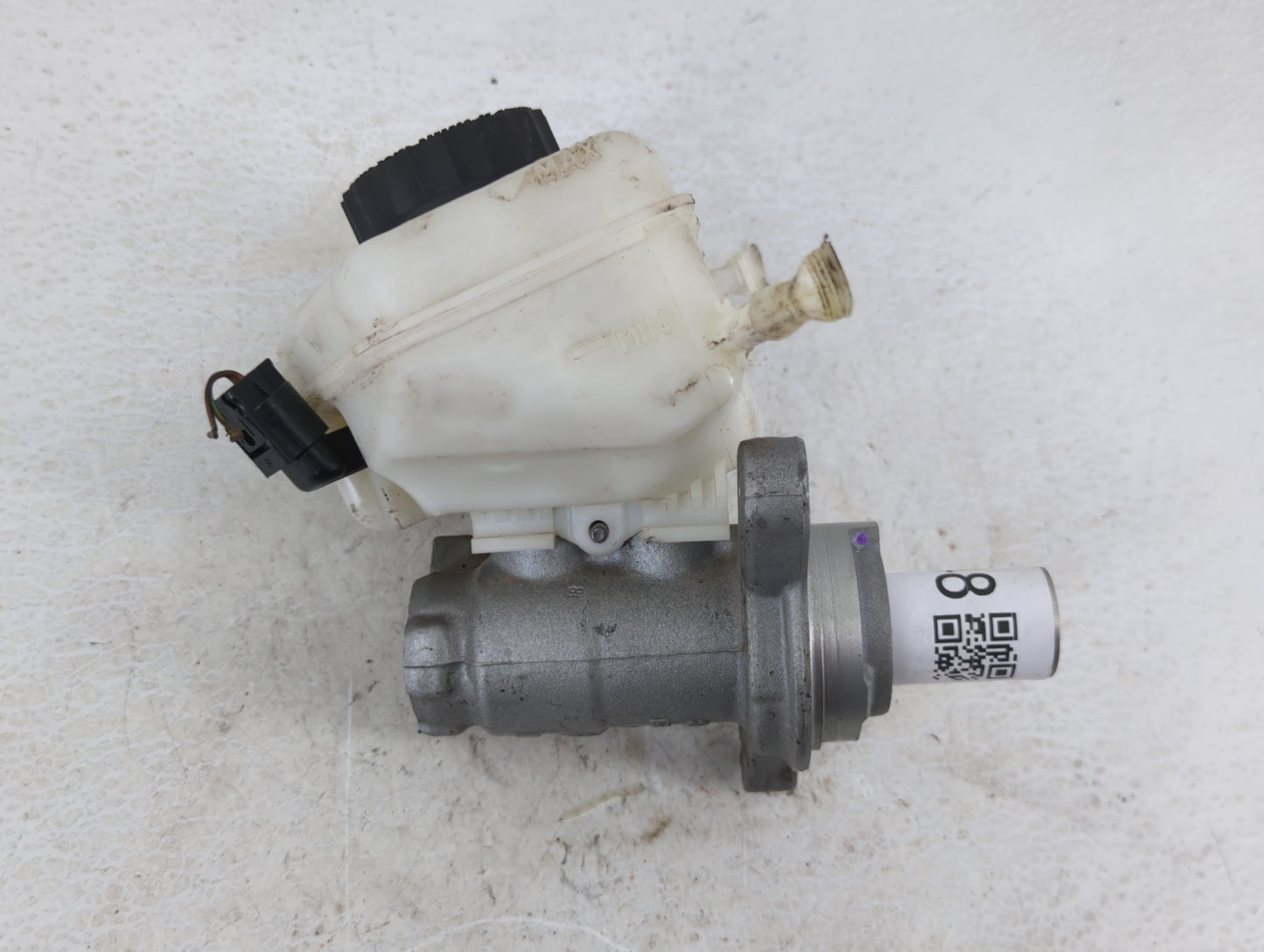 2012-2015 Bmw 320i Brake Master Cylinder - Oemusedautoparts1.com