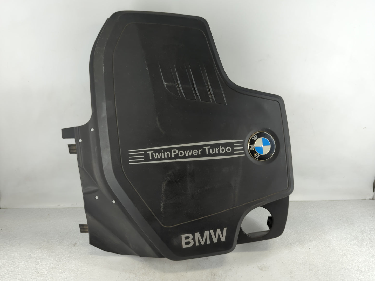2015 Bmw 320i Engine Cover - Oemusedautoparts1.com