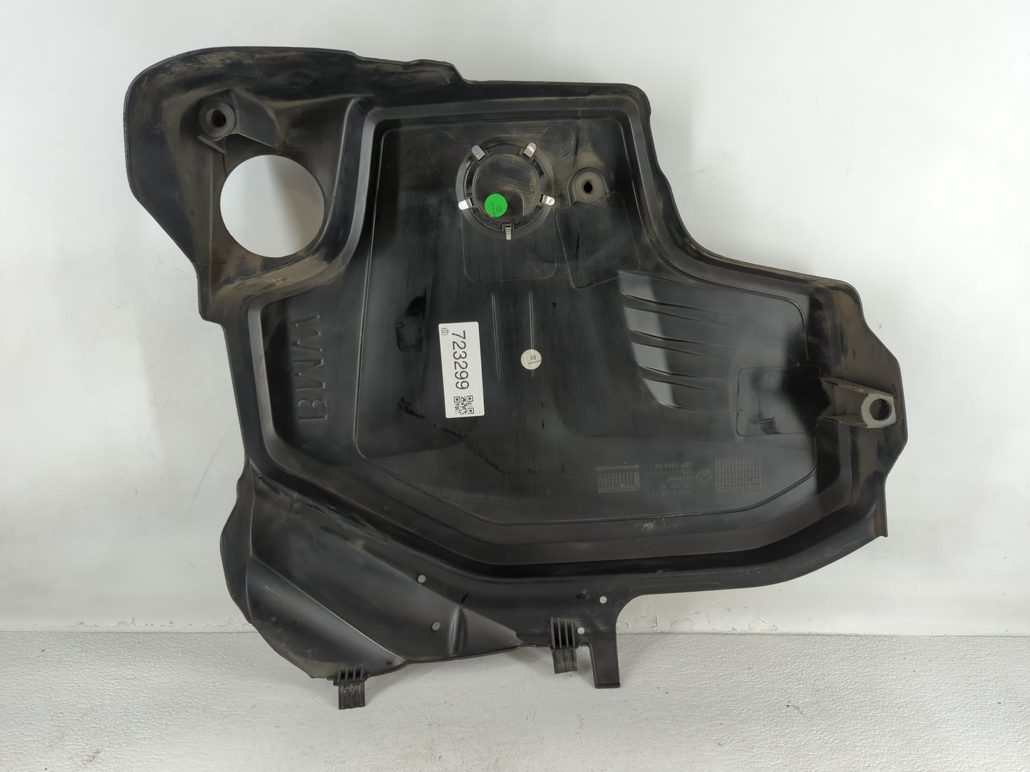 2015 Bmw 320i Engine Cover - Oemusedautoparts1.com