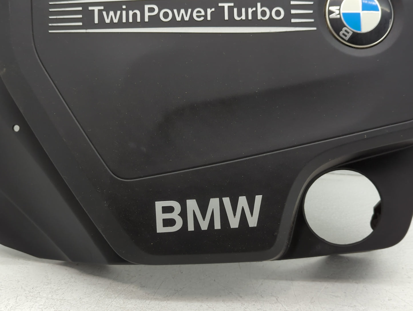 2015 Bmw 320i Engine Cover - Oemusedautoparts1.com