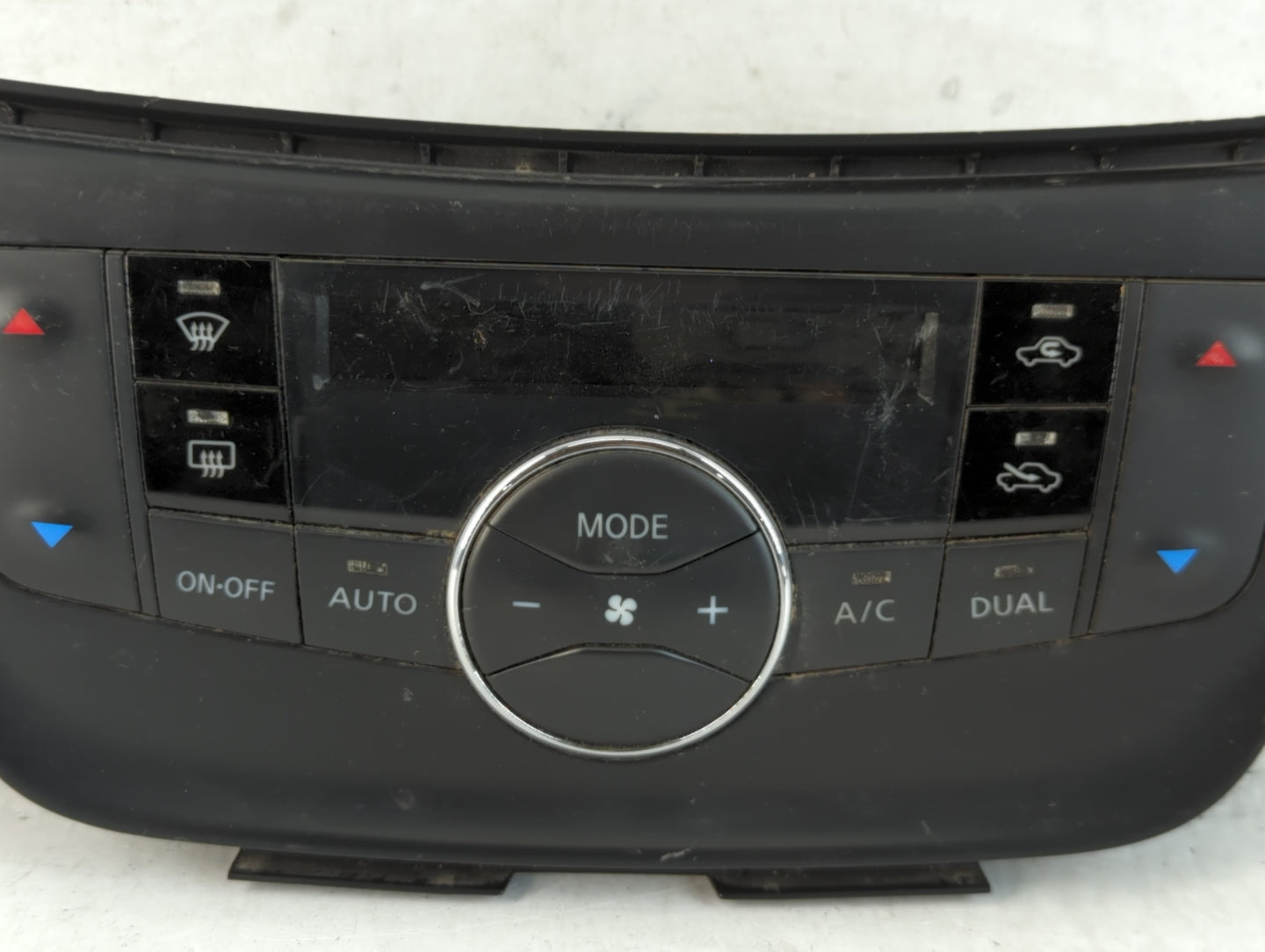 2014-2015 Bmw 320i Climate Control Module Temperature AC/Heater Replacement P/N:VPAASH-18C612-ABA 27500 4AT4A Fits Fits 2014