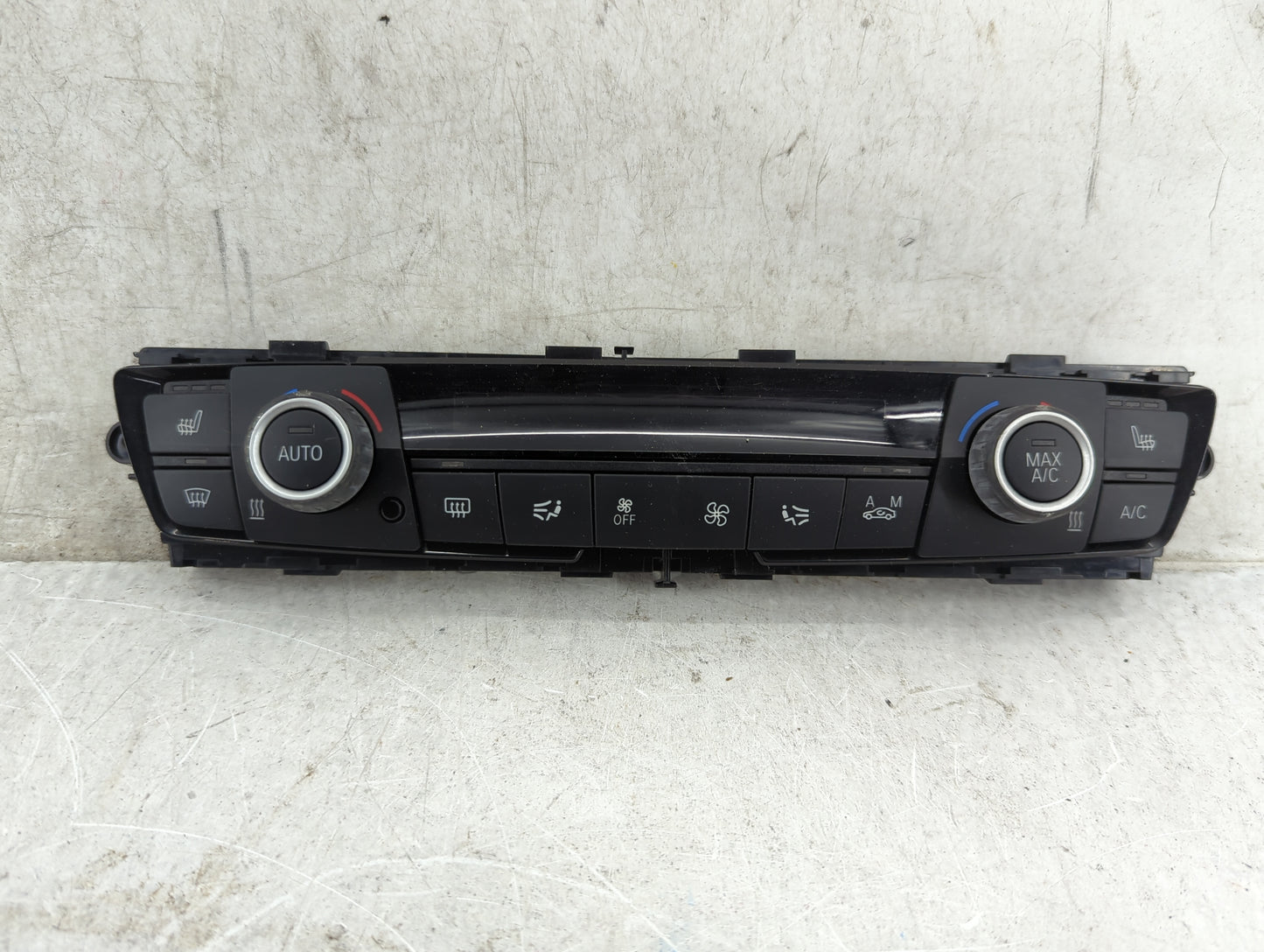 2014-2015 Bmw 328 Climate Control Module Temperature AC/Heater Replacement Fits Fits 2014 2015 OEM Used Auto Parts - Oemused