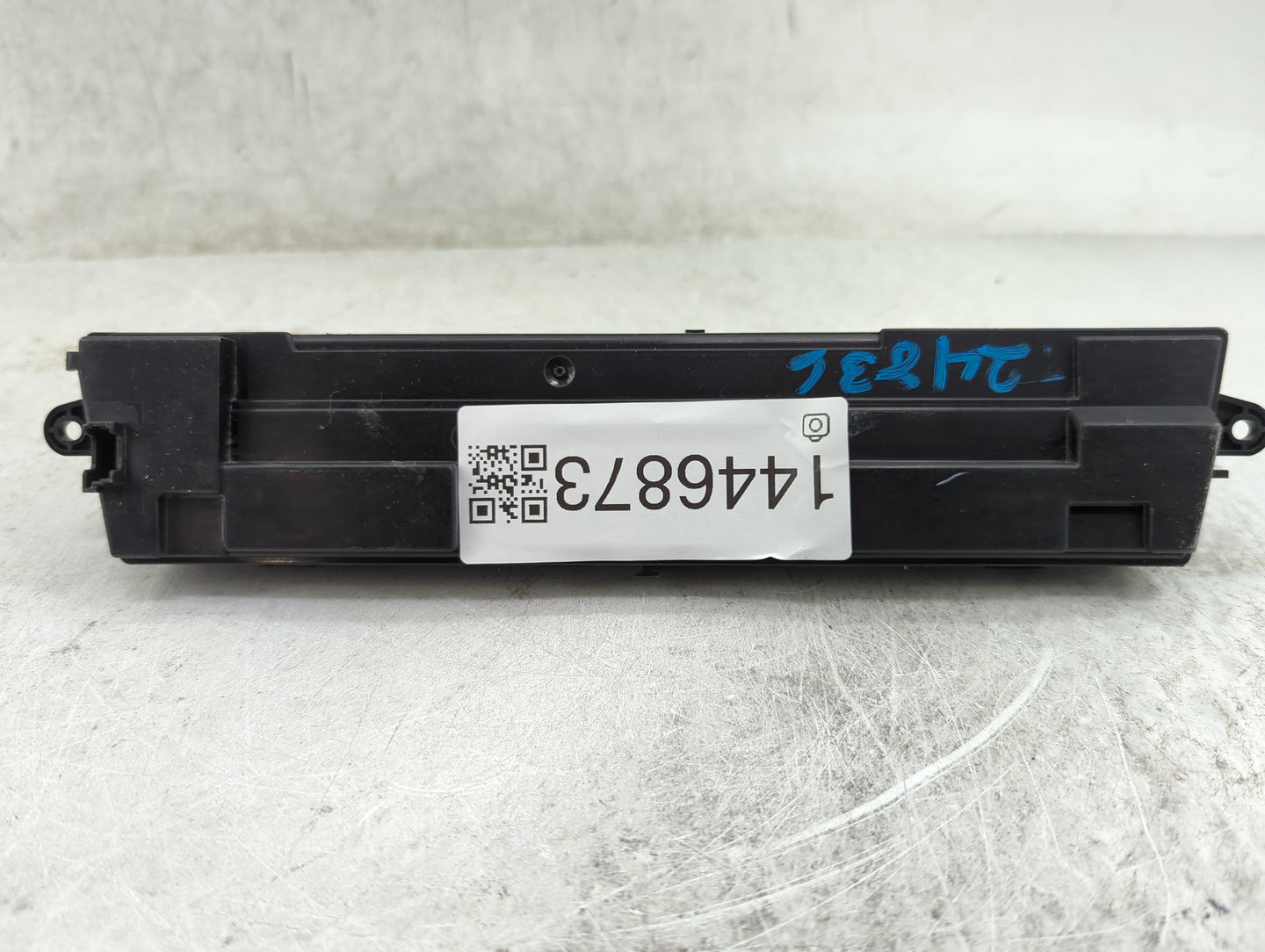 2014-2015 Bmw 328 Climate Control Module Temperature AC/Heater Replacement Fits Fits 2014 2015 OEM Used Auto Parts - Oemused