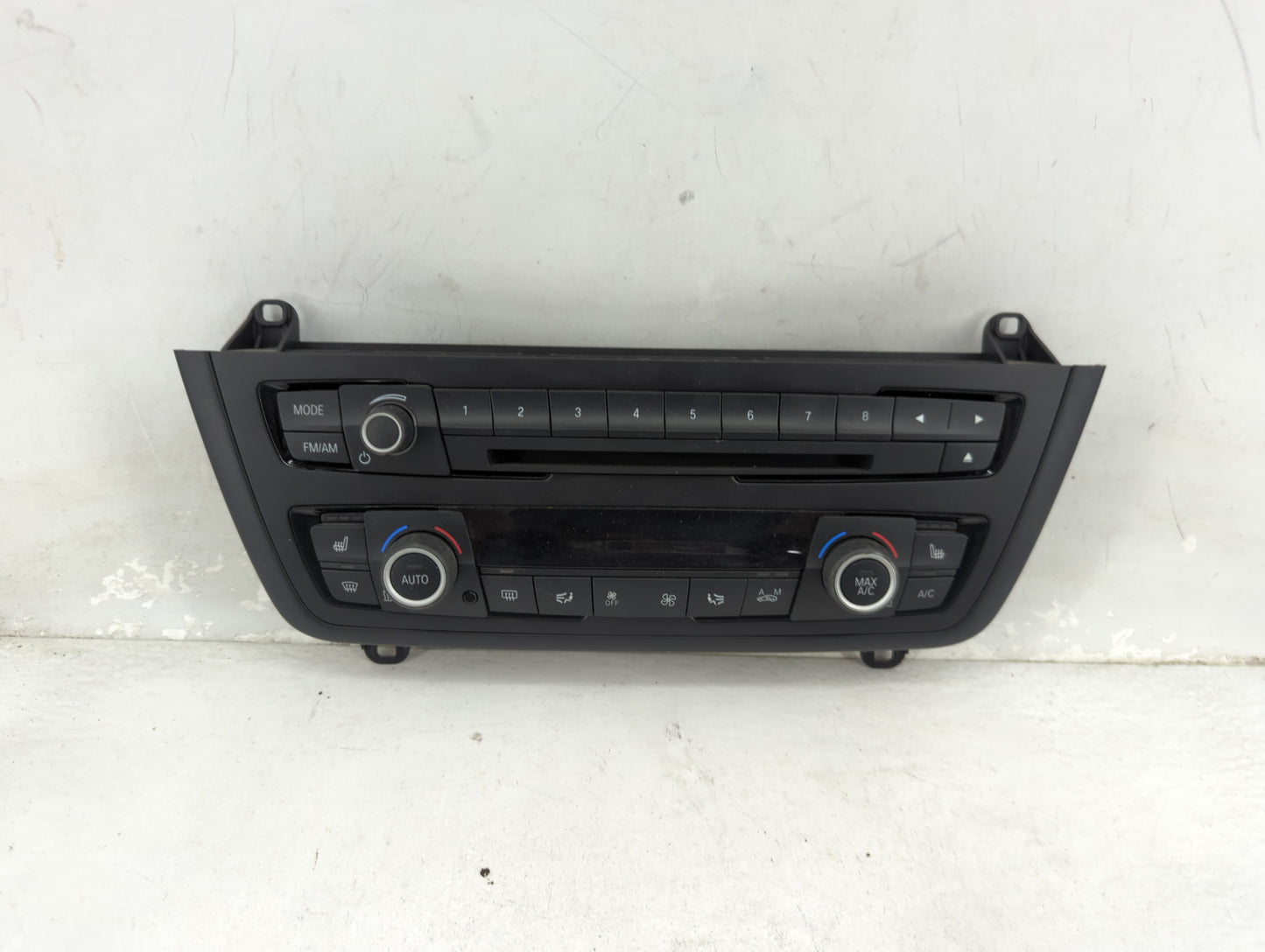 2014-2015 Bmw 328i Climate Control Module Temperature AC/Heater Replacement P/N:9348828-01 6131934882801 Fits Fits 2014 2015
